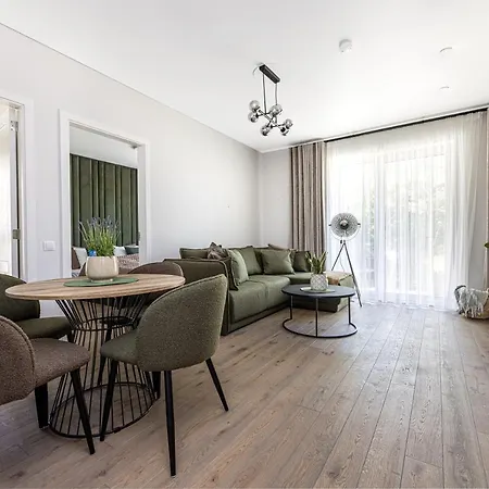 - Luxury And Apartment *