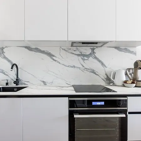 - Luxury And Apartment *